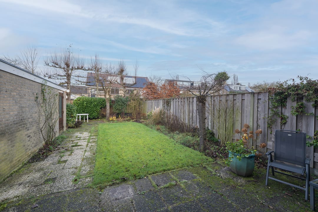 Photo 26 of Mr P J Oudlaan 32