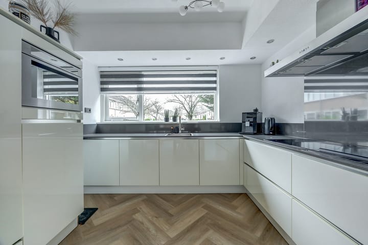 Foto 4 van Titus Brandsmapad 17