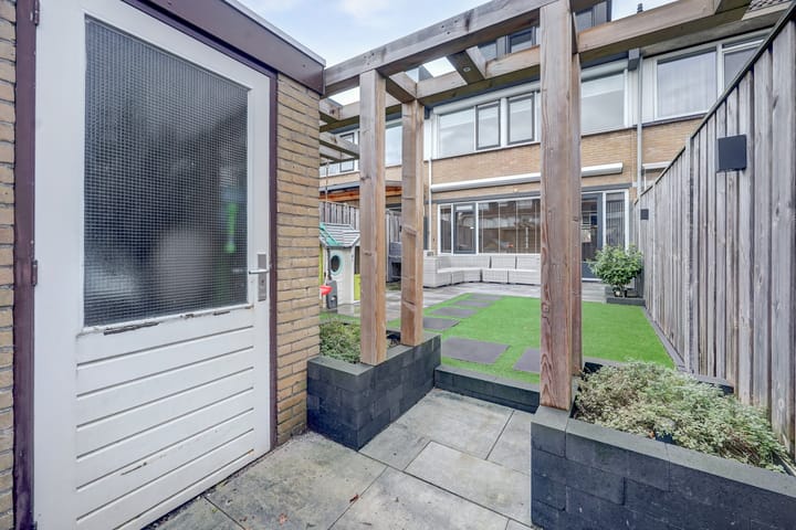 Foto 17 van Titus Brandsmapad 17