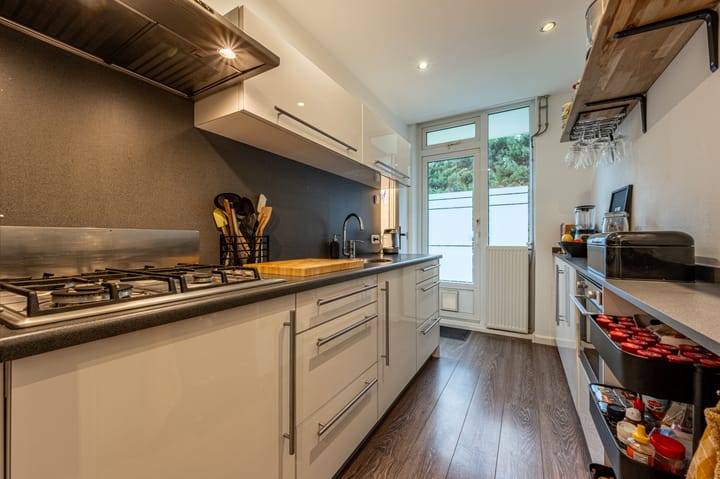 Photo 3 of Jhr. De Savornin Lohmanstraat 44