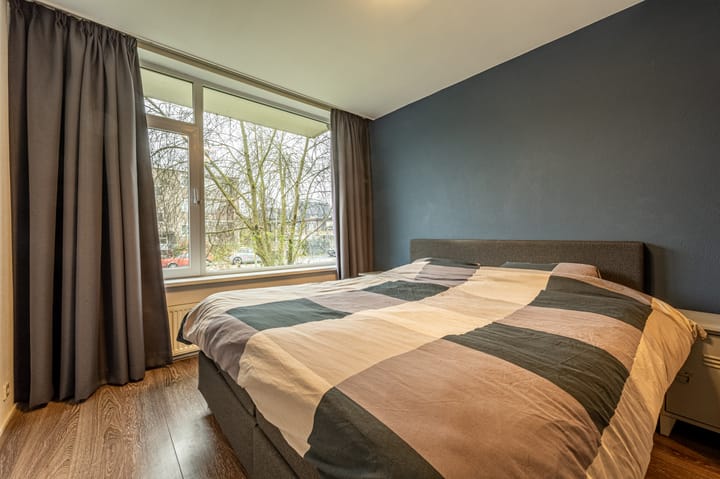 Photo 4 of Jhr. De Savornin Lohmanstraat 44