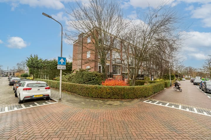 Photo 37 of Jhr. De Savornin Lohmanstraat 44