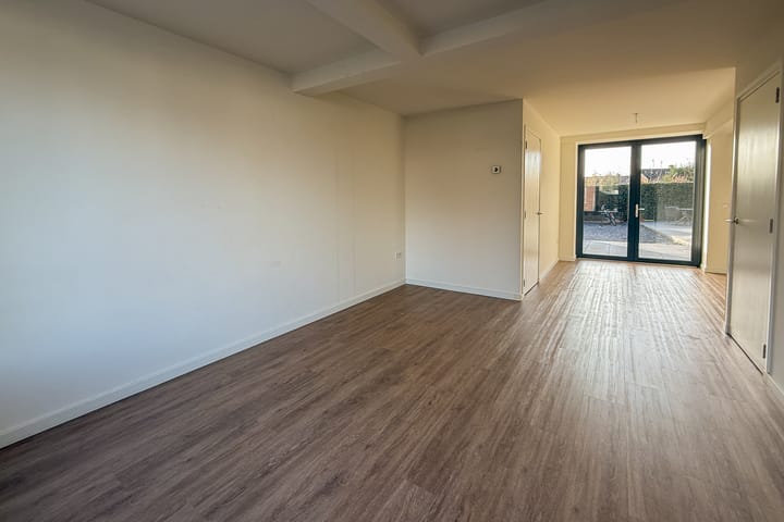 Photo 10 of Houtstraat 56-F