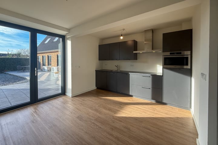 Photo 11 of Houtstraat 56-F