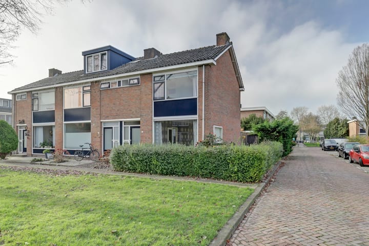 Photo 34 of Couperusstraat 12