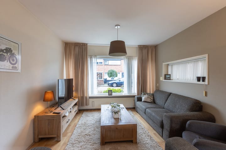 Foto 3 van Widukindstraat 19