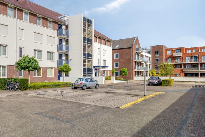 Photo 3 of Molengragte 64