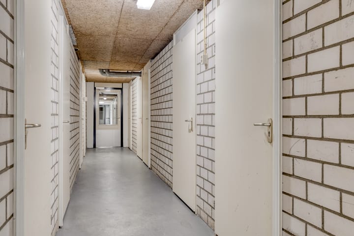 Photo 32 of Molengragte 64