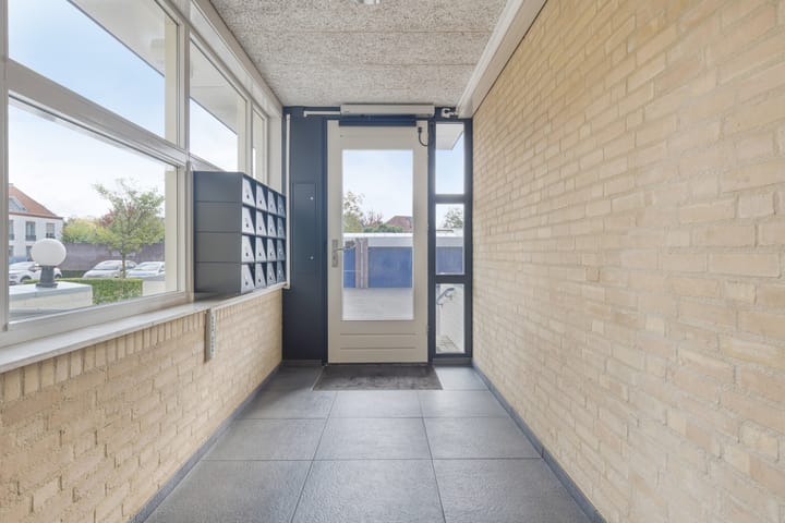 Photo 4 of Molengragte 64