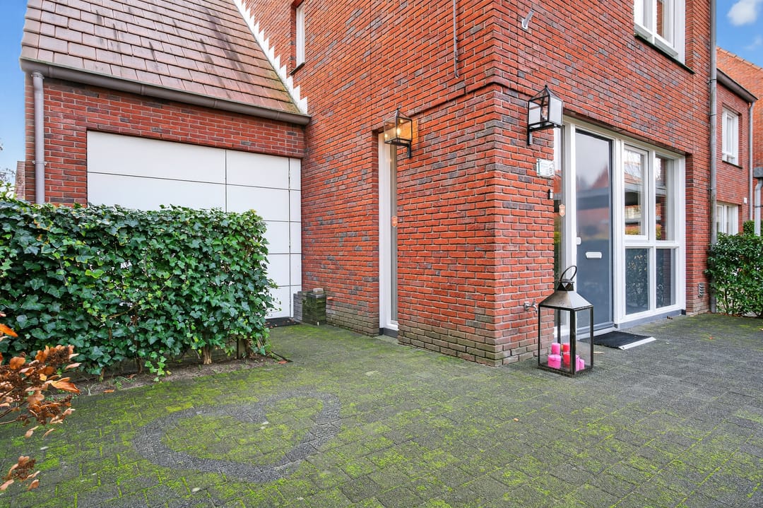 Photo 7 of Bloemenhoeve 8