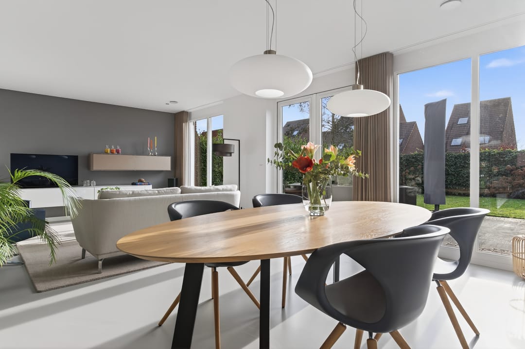 Photo 11 of Bloemenhoeve 8