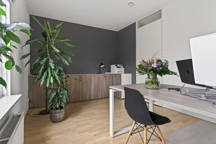 Photo 23 of Bloemenhoeve 8