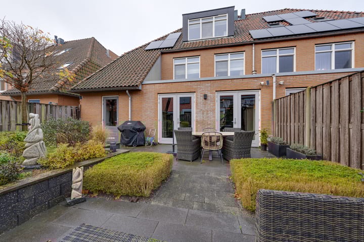 Foto 38 van Saarland 63