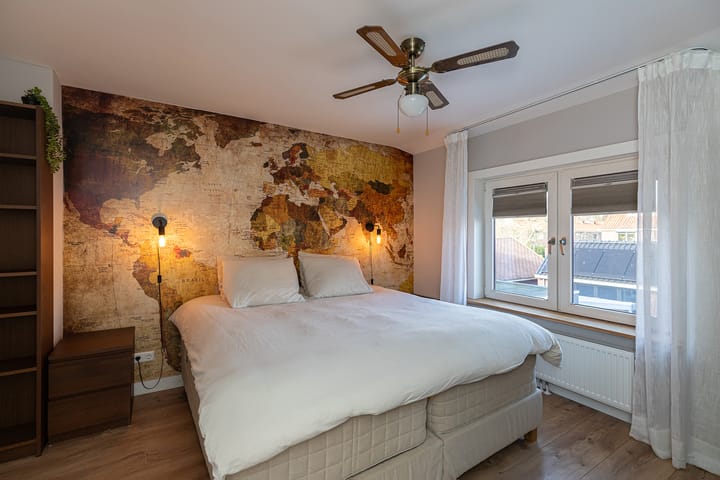 Foto 11 van Prof. Zeemanweg 66