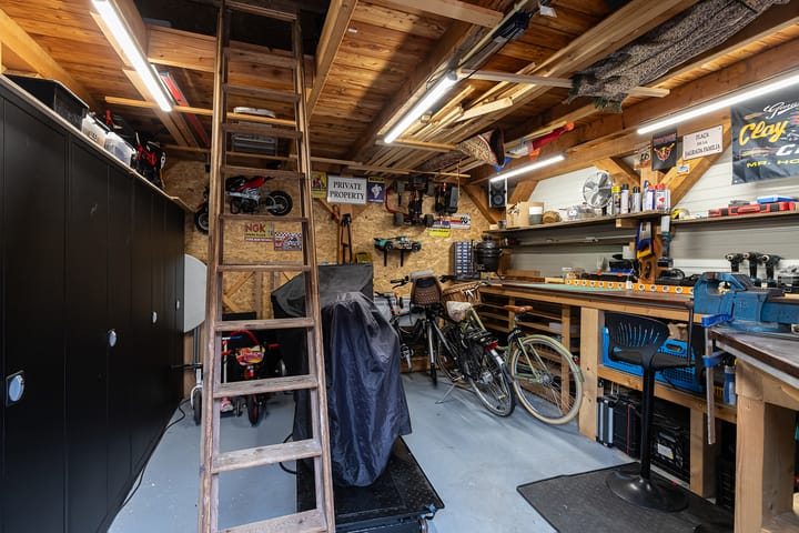 Foto 21 van Prof. Zeemanweg 66