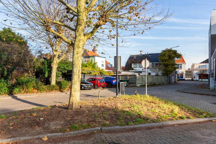 Photo 10 of Bergweg 2-A