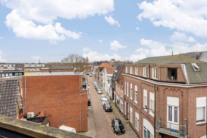 Photo 21 of Koningstraat 77-F