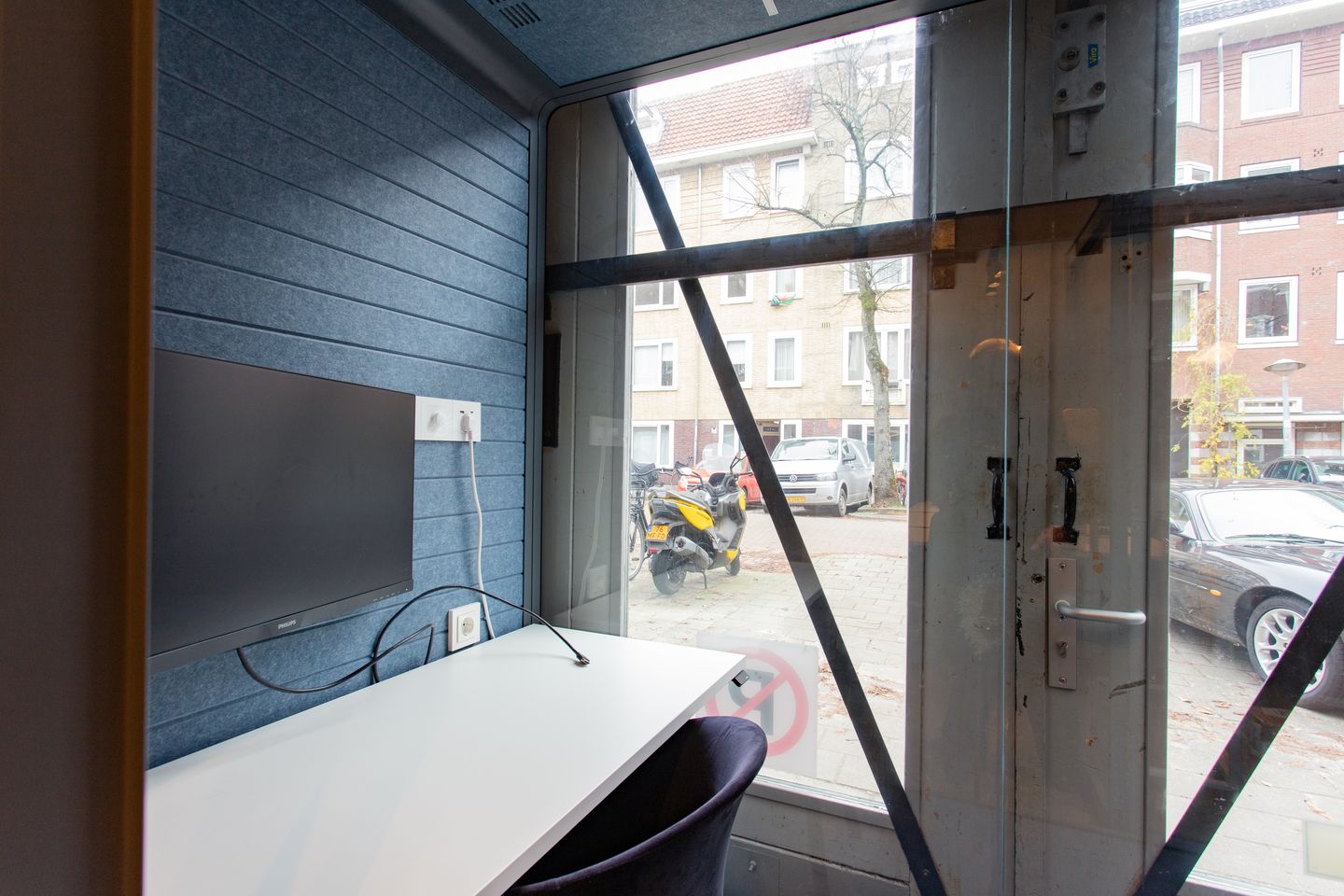 Bekijk foto 3 van Stuyvesantstraat 13-H