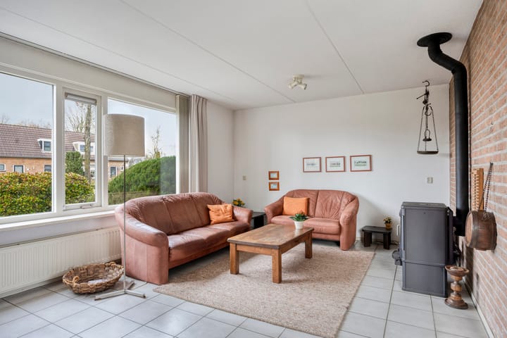 Photo 6 of P.W. Janssenlaan 8