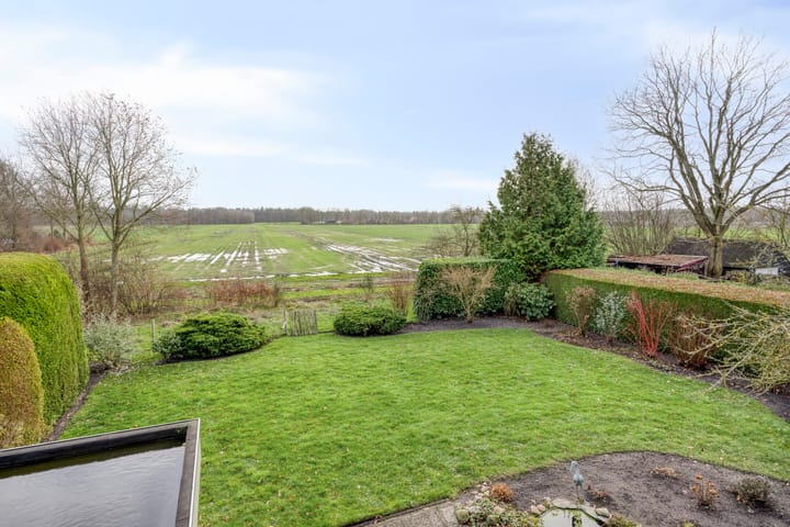 Photo 22 of P.W. Janssenlaan 8