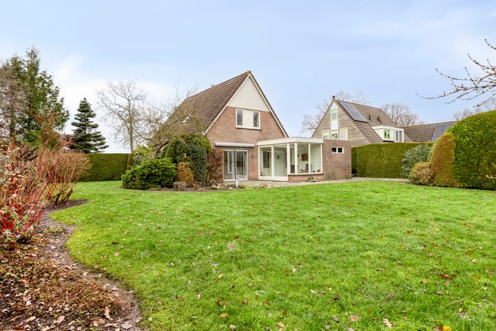 Photo 25 of P.W. Janssenlaan 8