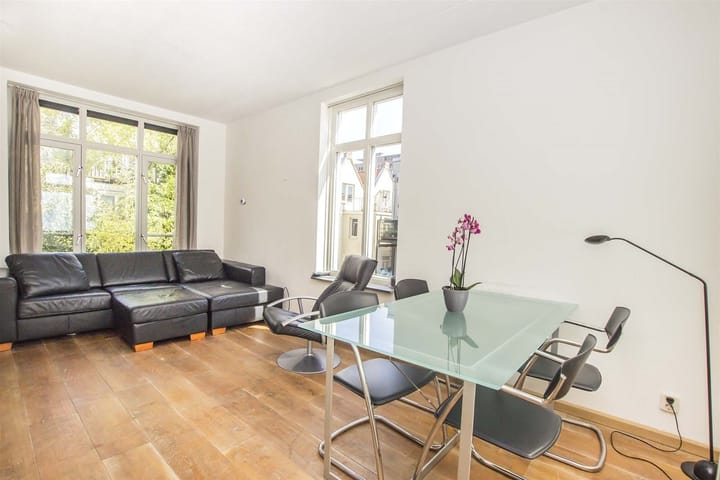 Photo 14 of Eerste Boerhaavestraat 8-E