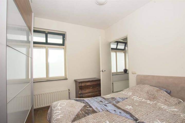 Photo 18 of Eerste Boerhaavestraat 8-E