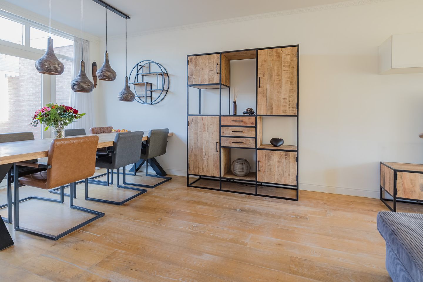 Foto 10 van Meerweidenlaan 3