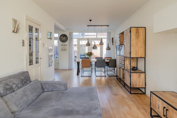 Foto 17 van Meerweidenlaan 3