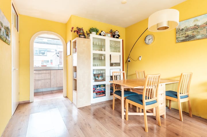 Photo 11 of Tuinfluiterstraat 8