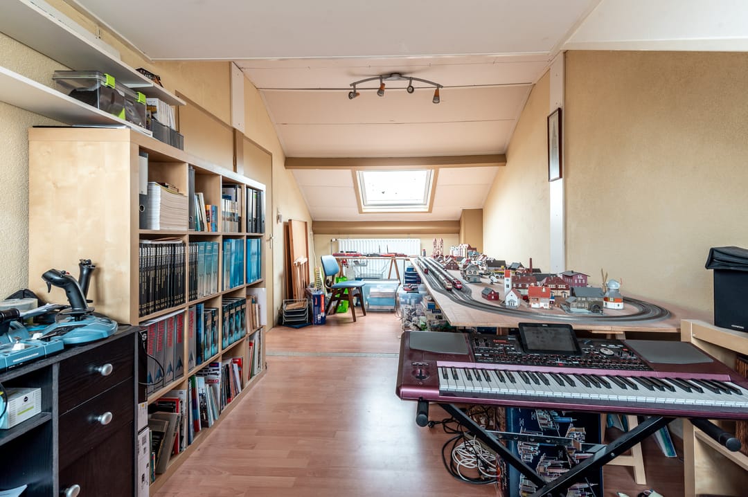 Foto 26 van Tuinfluiterstraat 8