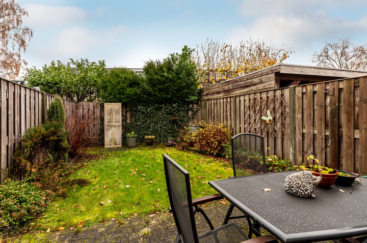 Photo 32 of Tuinfluiterstraat 8