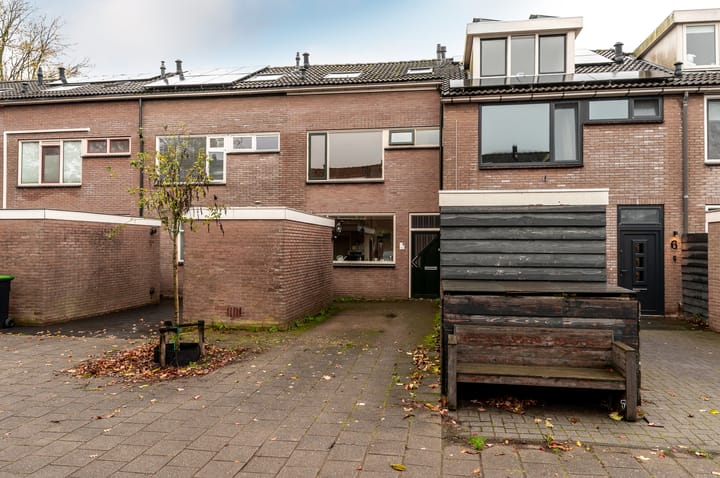 Photo 33 of Tuinfluiterstraat 8