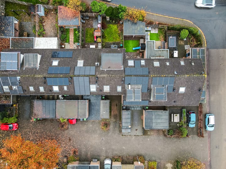 Photo 40 of Tuinfluiterstraat 8