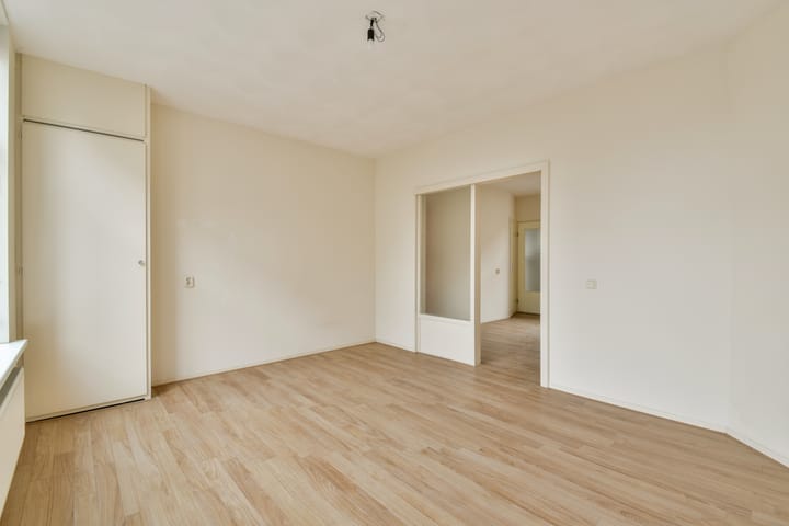 Foto 14 van Van Reigersbergenstraat 53-1