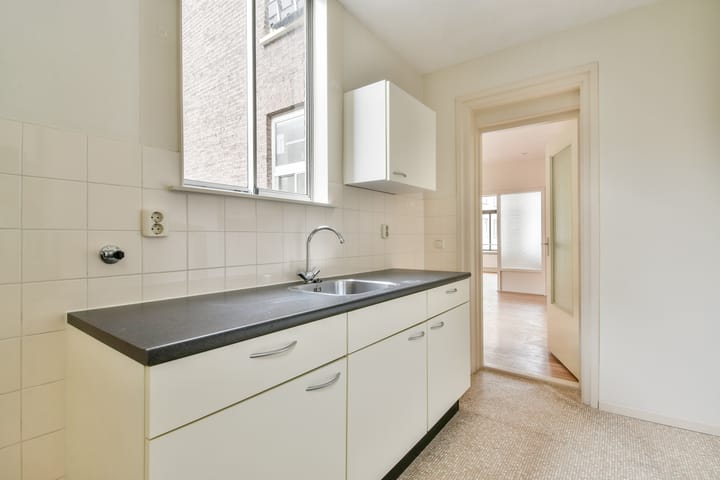 Foto 17 van Van Reigersbergenstraat 53-1