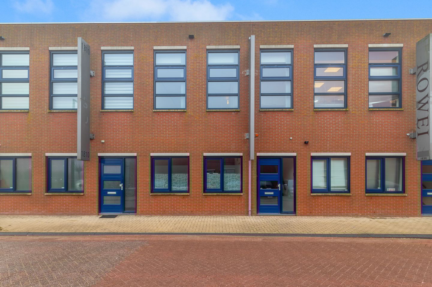 Bekijk foto 1 van De Trompet 1820