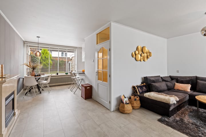 Photo 2 of Isabelladonk 40