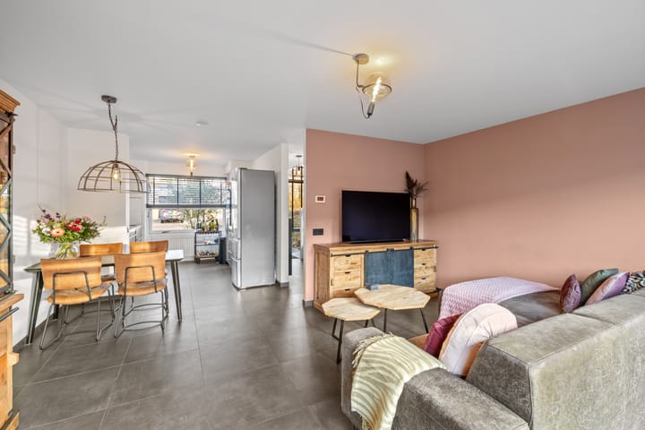 Photo 2 of Travertijndijk 24