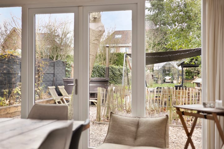 Photo 12 of Langeslag 37