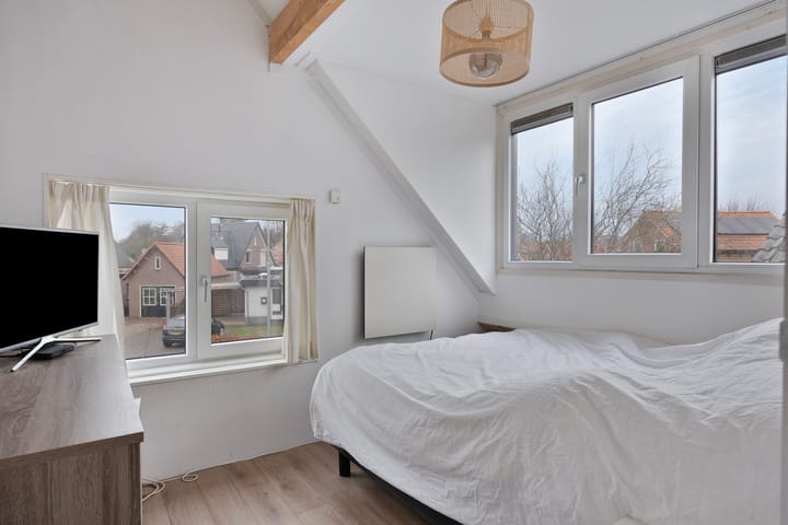 Photo 19 of Langeslag 37