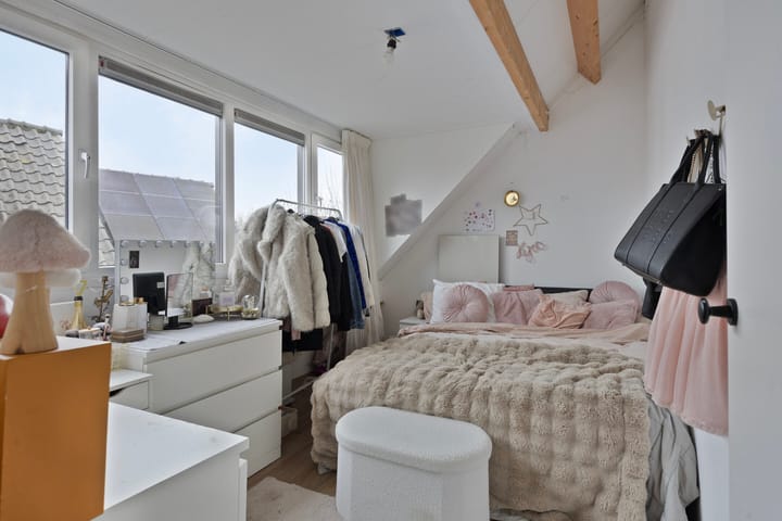 Photo 21 of Langeslag 37