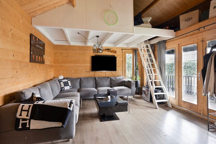 Photo 32 of Langeslag 37