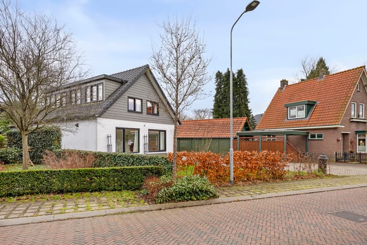 Photo 38 of Langeslag 37