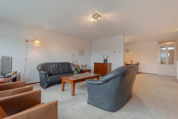 Photo 16 of Grotestraat 128-13