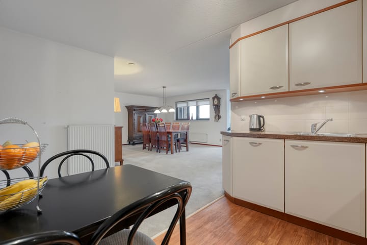 Photo 20 of Grotestraat 128-13