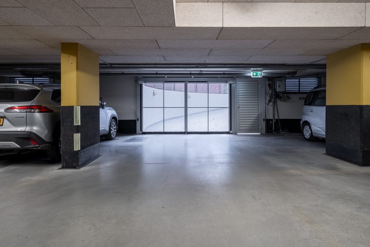 Photo 38 of Grotestraat 128-13