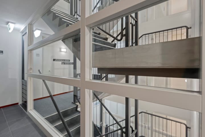 Photo 9 of Grotestraat 128-13