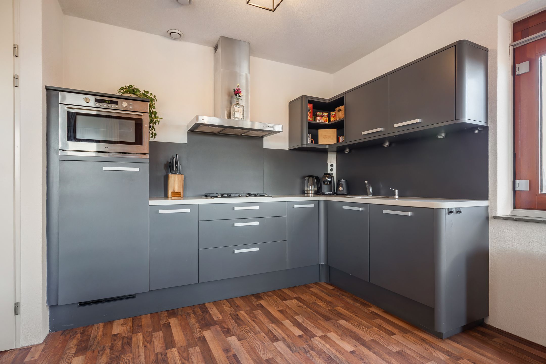 Photo 12 of Beverweg 155