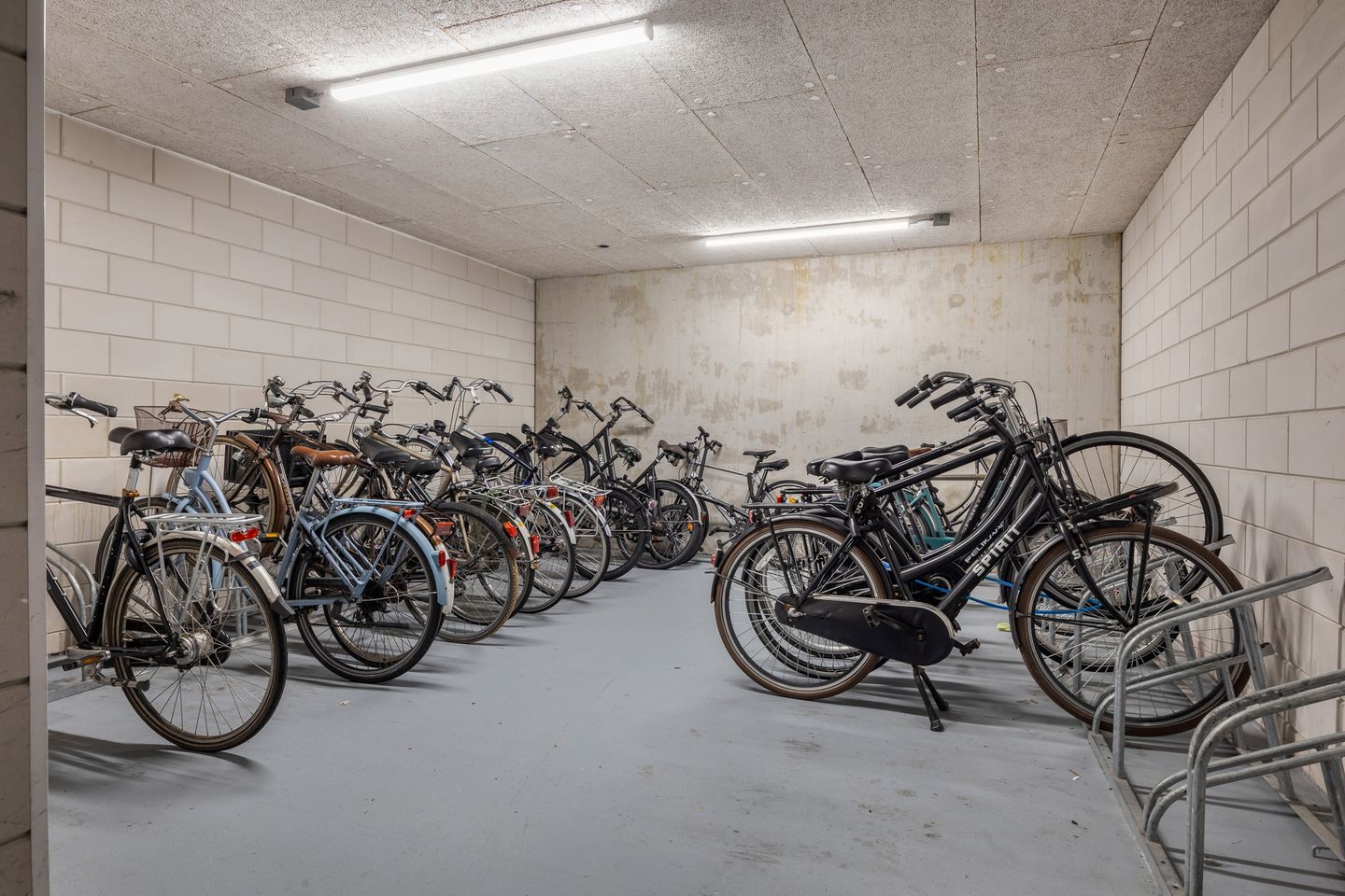 Photo 25 of Beverweg 155